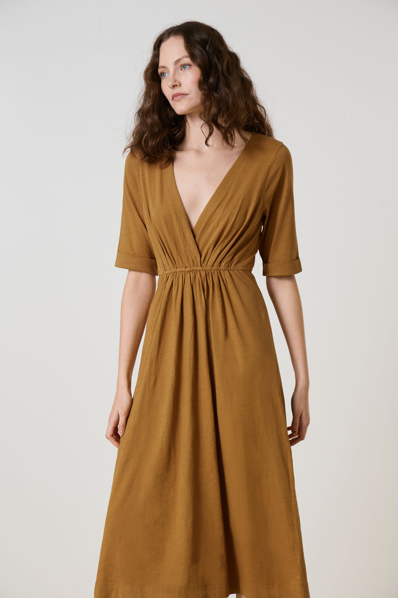 Robe Rala Basik