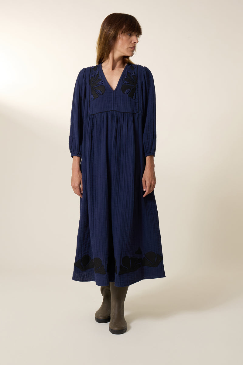 Robe leon and harper hotsell