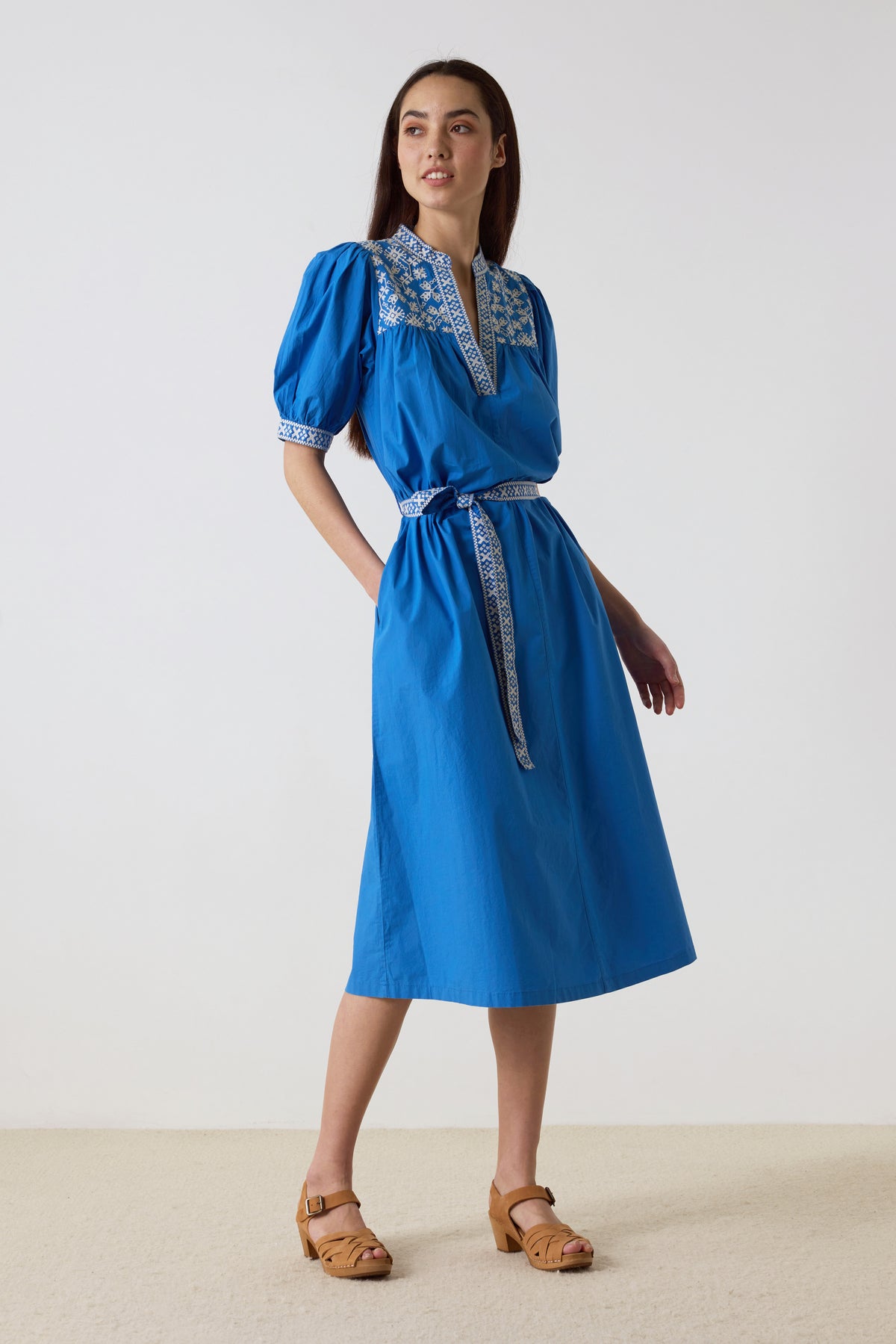 Robe leon harper hotsell